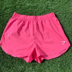 Gymshark Essential Loose Training Shorts - Pink